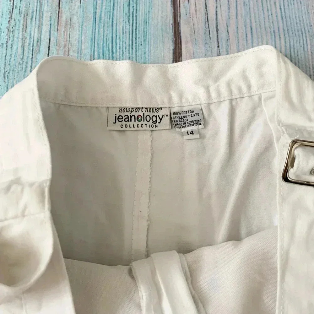 White jeanology skort - Picture 6 of 7